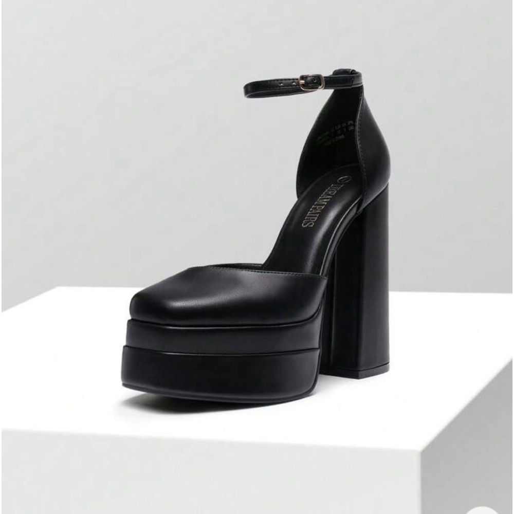 Black pump party heels from off of Shein